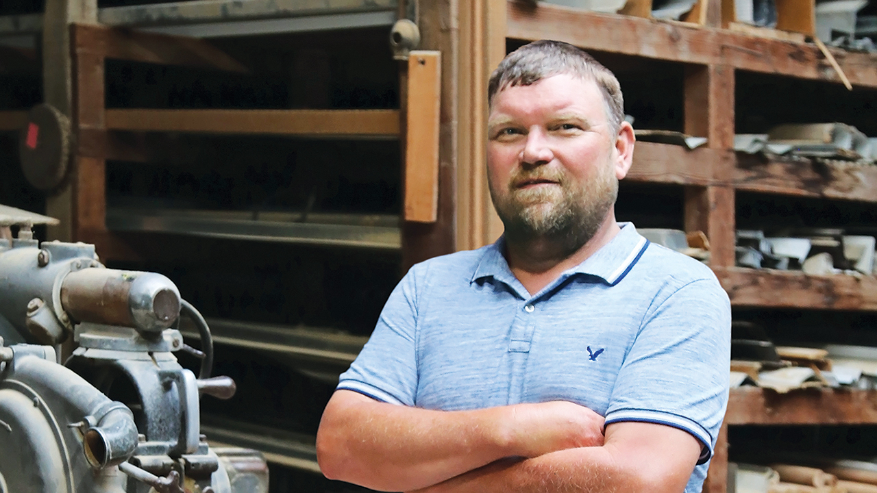 Small Kansas town rallies behind its lumberyard