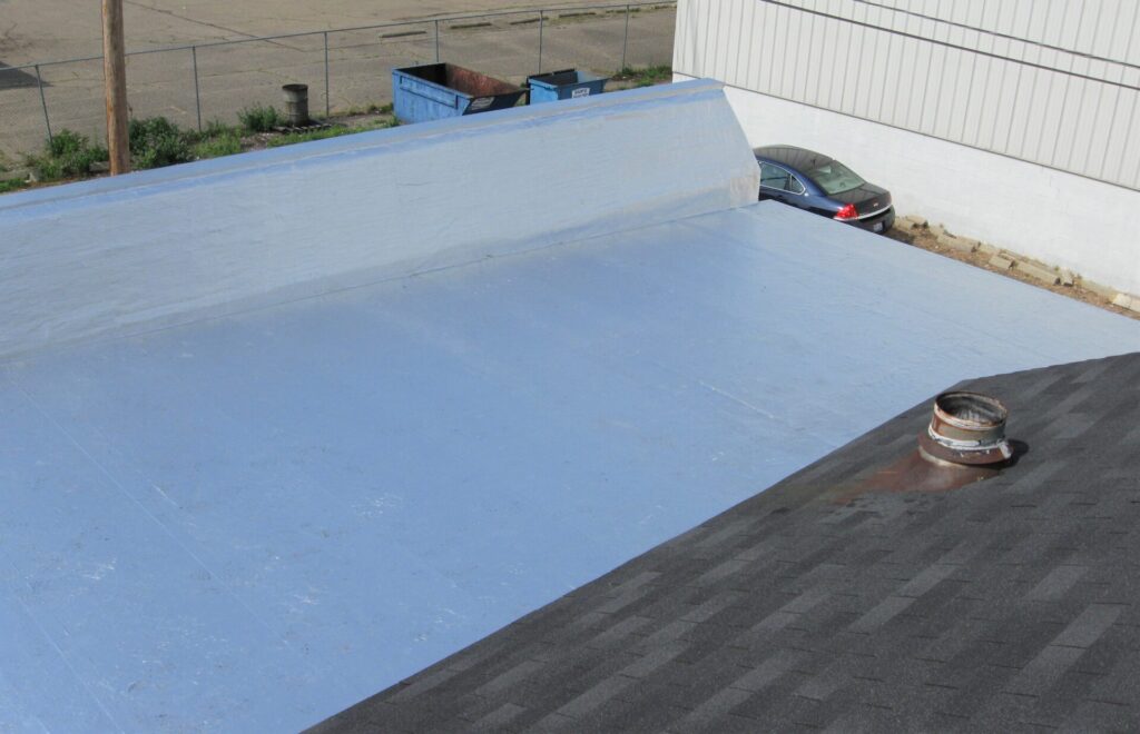 Waterproofing parapet walls