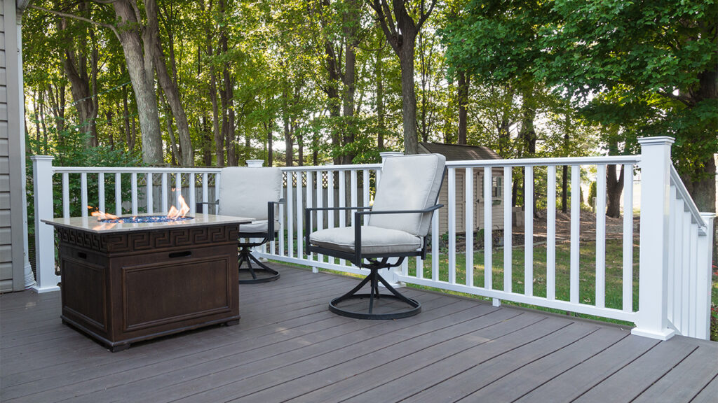 DSI PolyRail® Vinyl Deck Railing Systems are Affordable, Durable, and