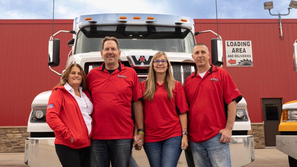 Leadership changes at Siwek Lumber