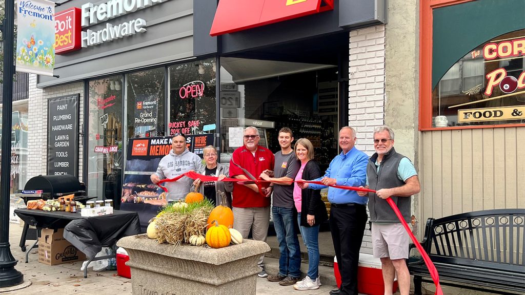 Fremont Hardware celebrates grand reopening